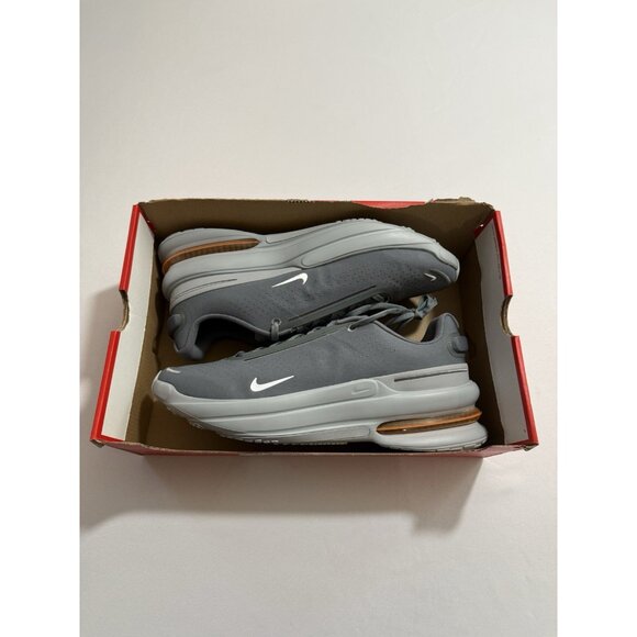 New Men’s Size 13 - Nike Air Zoom Upturn SC Smoke Grey IB2746 003 - Picture 1 of 10